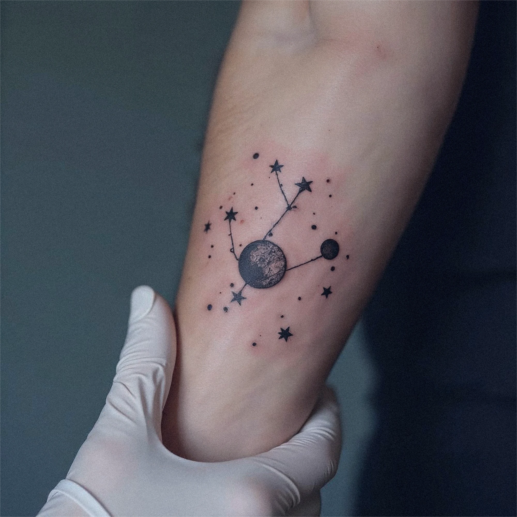 libra minimalist tattoo libra minimalist tattoo